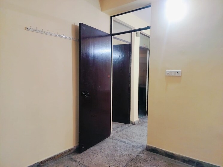 Room, molarband 1 Bedroom 516 Sq.Ft. Apartment In Molarband Delhi 8238778