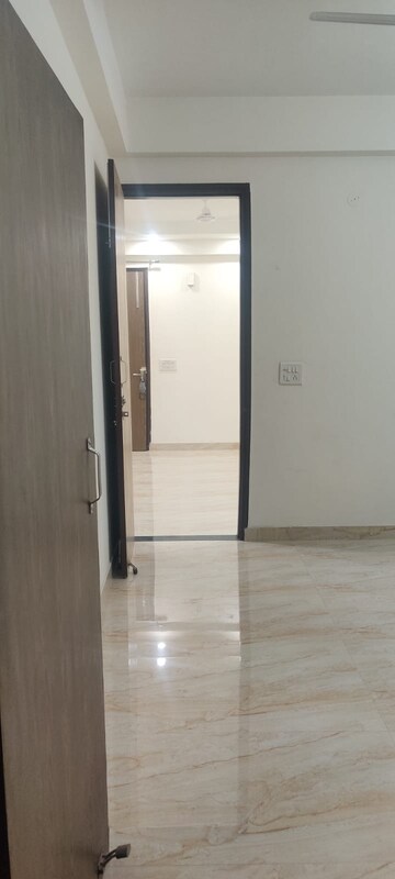 Room in 2 BHK Builder Floor at Mehrauli – for Rent