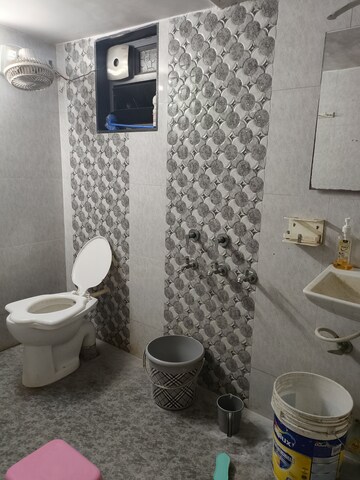 Bathroom in 1 BHK Villa at Adajan Patiya – for Rent