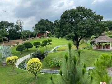 6 BHK Villa – Garden View at Hapur Bypass - for Rent