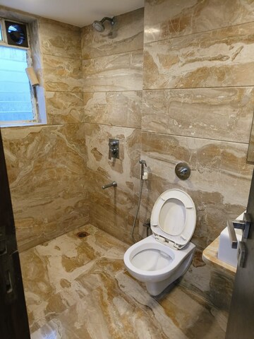 Bathroom in 4 BHK Apartment at Kakad Enclave, Khar West – for Sale