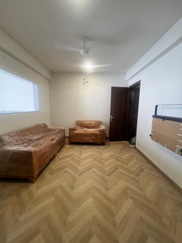 1 BHK Builder Floor For Rent in Sector 38