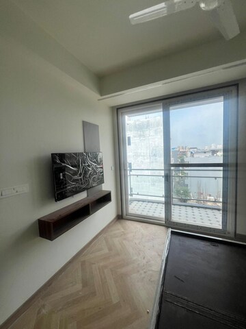 Room in 1 BHK Builder Floor at Sector 38 – for Rent