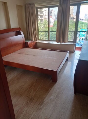 Bedroom in 3 BHK Apartment at Emporis Apartment, Bandra West – for Rent