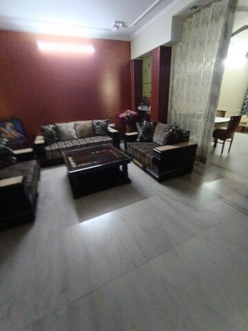 Living Room in 3 BHK Builder Floor at Sector 5 – for Rent