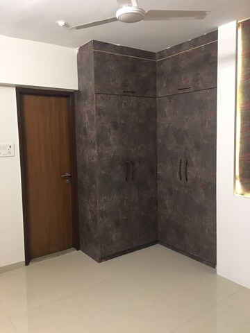 Furnished Amenities in 4 BHK Apartment at Arth Crown Palace, Bandra West – for Rent