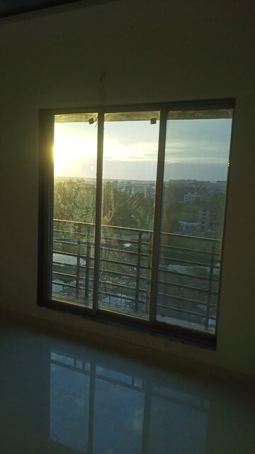 Room in 1 BHK Apartment at White Hills CHS, Vasai East – for Sale