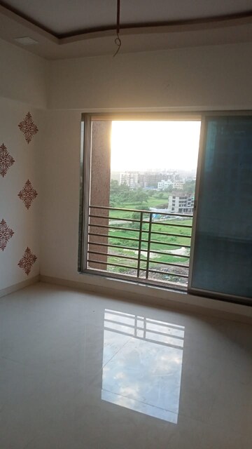Room in 1 BHK Apartment at White Hills CHS, Vasai East – for Sale