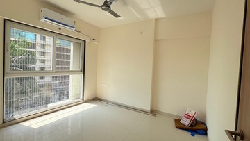 2 BHK Apartment For Rent in Ashar Axis, Majiwada