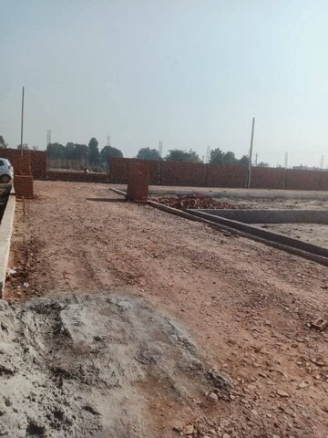 Plot For Resale in Neelkanth Vatika Dhoom Manikpur Greater Noida  8239145