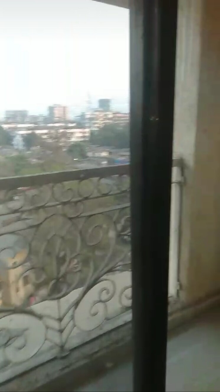 Balcony, kohinoor-majestic 2 Bedroom 555 Sq.Ft. Apartment In Kalyan West Thane 8239126