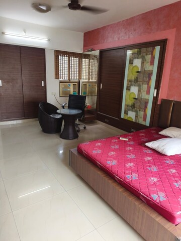 Bedroom in 4 BHK Apartment at Vidarbha Mahesh CHS, Kavesar – for Rent