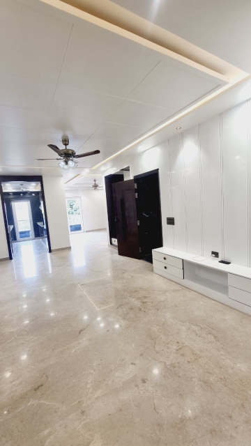 5 BHK + Servant Room,Study Room Villa For Sale in Experion Windchants