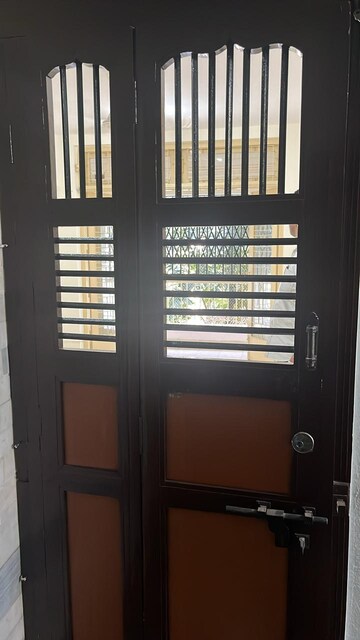 1 BHK Apartment – Exterior View View at Andheri West - for Rent