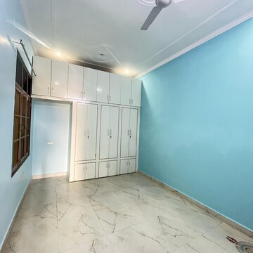 Room in 2 BHK Independent House at Gomti Nagar – for Rent