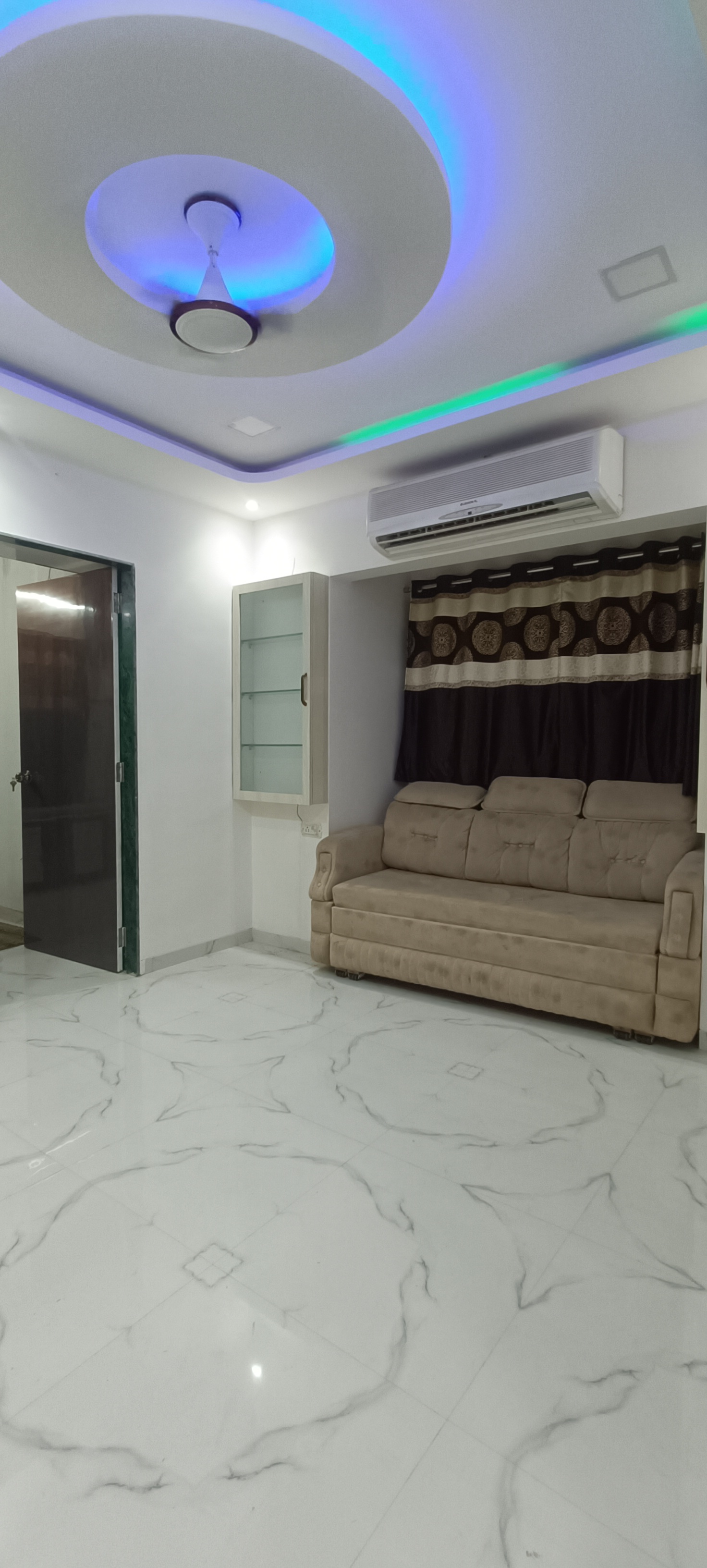 1 RkApartment For Sale in East Street