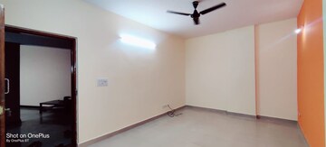 Room in 2 BHK Apartment at Indiranagar – for Rent