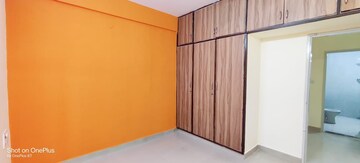 Room in 2 BHK Apartment at Indiranagar – for Rent