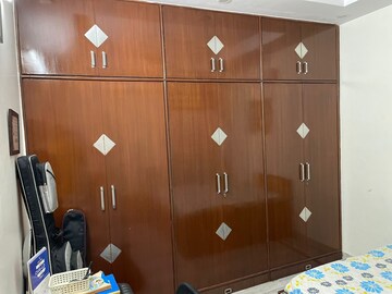 Furnished Amenities in 2 BHK Builder Floor at Mahavir Enclave 1 – for Rent