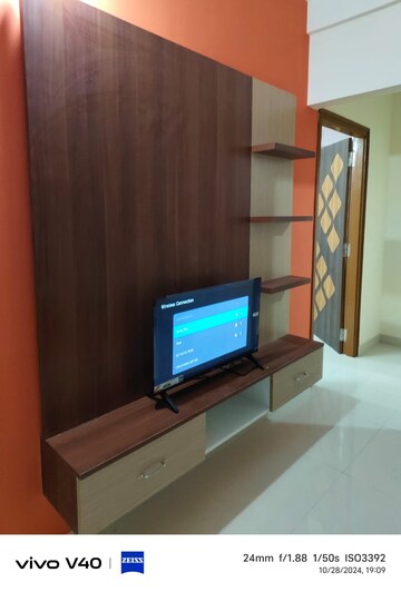 Furnished Amenities in 1 BHK Apartment at Halasuru – for Rent