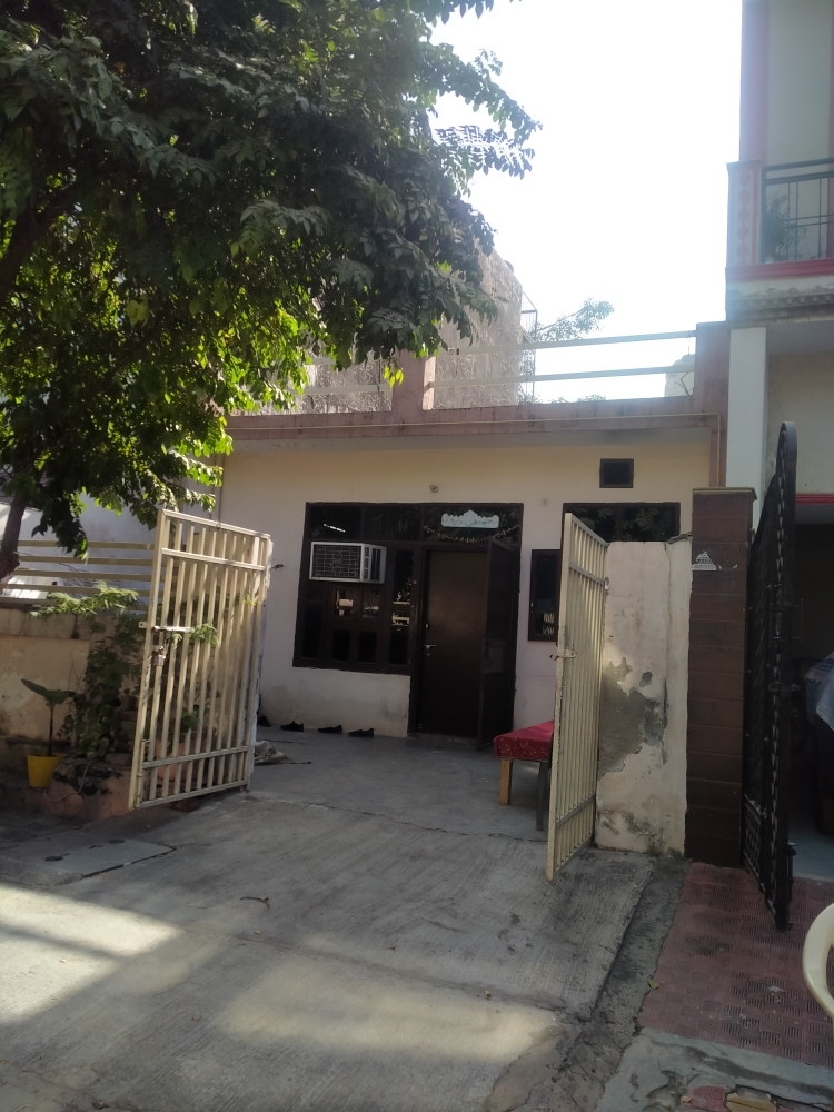 3 BHK + Pooja Room Independent House For Sale in Delta II Greater Noida