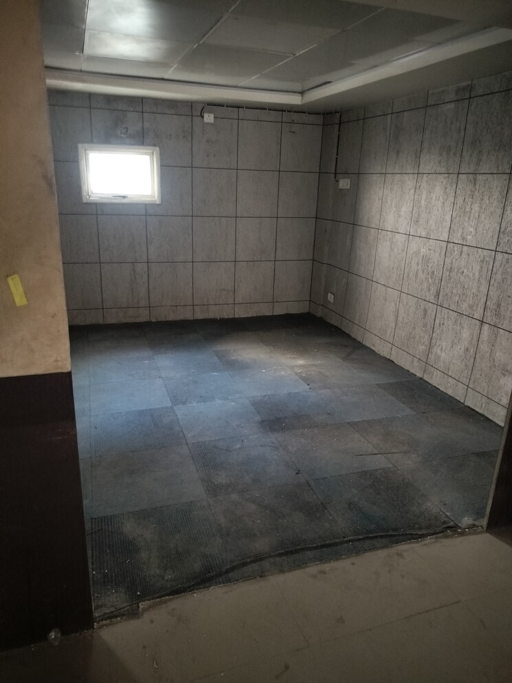 Room, arera colony 6+ Bedroom 8000 Sq.Ft. Independent House In Arera Colony Bhopal 8239258