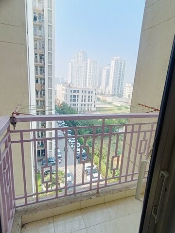 Balcony in 2 BHK Apartment at Shree Vardhman Mantra, Sector 67 – for Rent