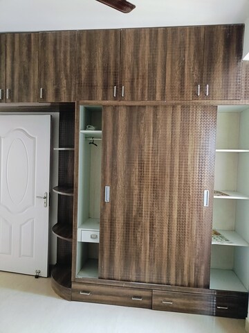 2 BHK Apartment For Rent in Shree Vardhman Mantra, Sector 67