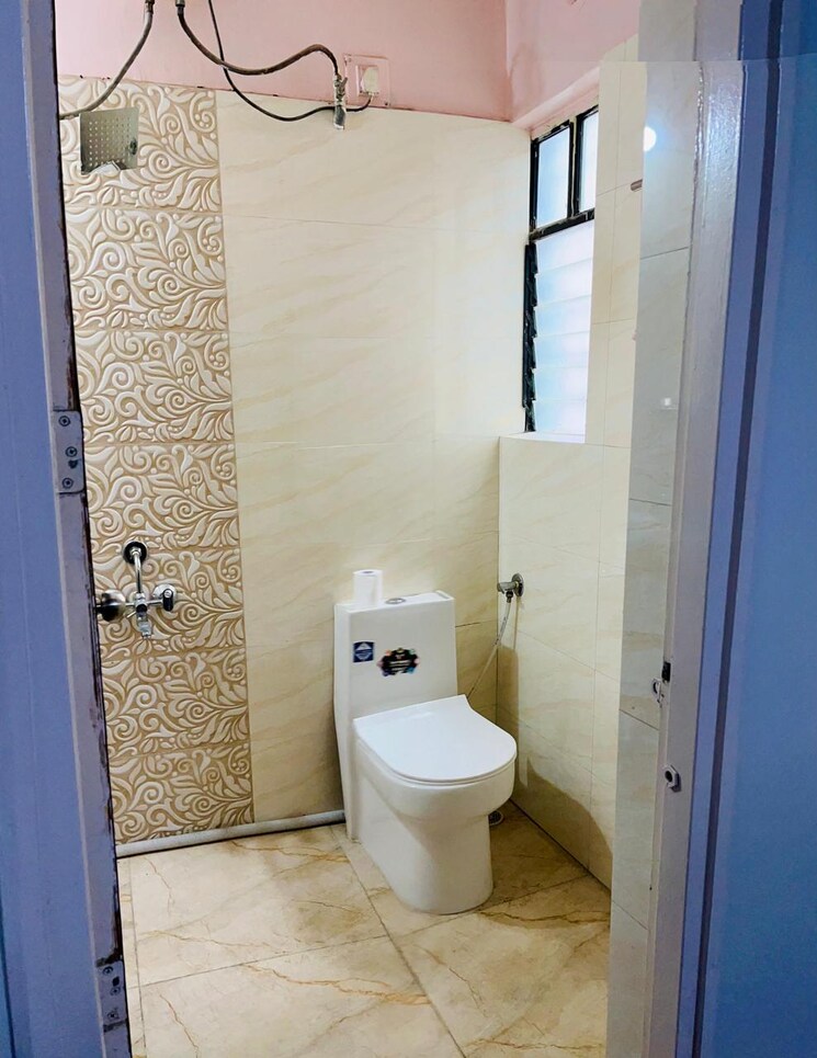 Bathroom, aundh 2 Bedroom 900 Sq.Ft. Apartment In Aundh Pune 8239270