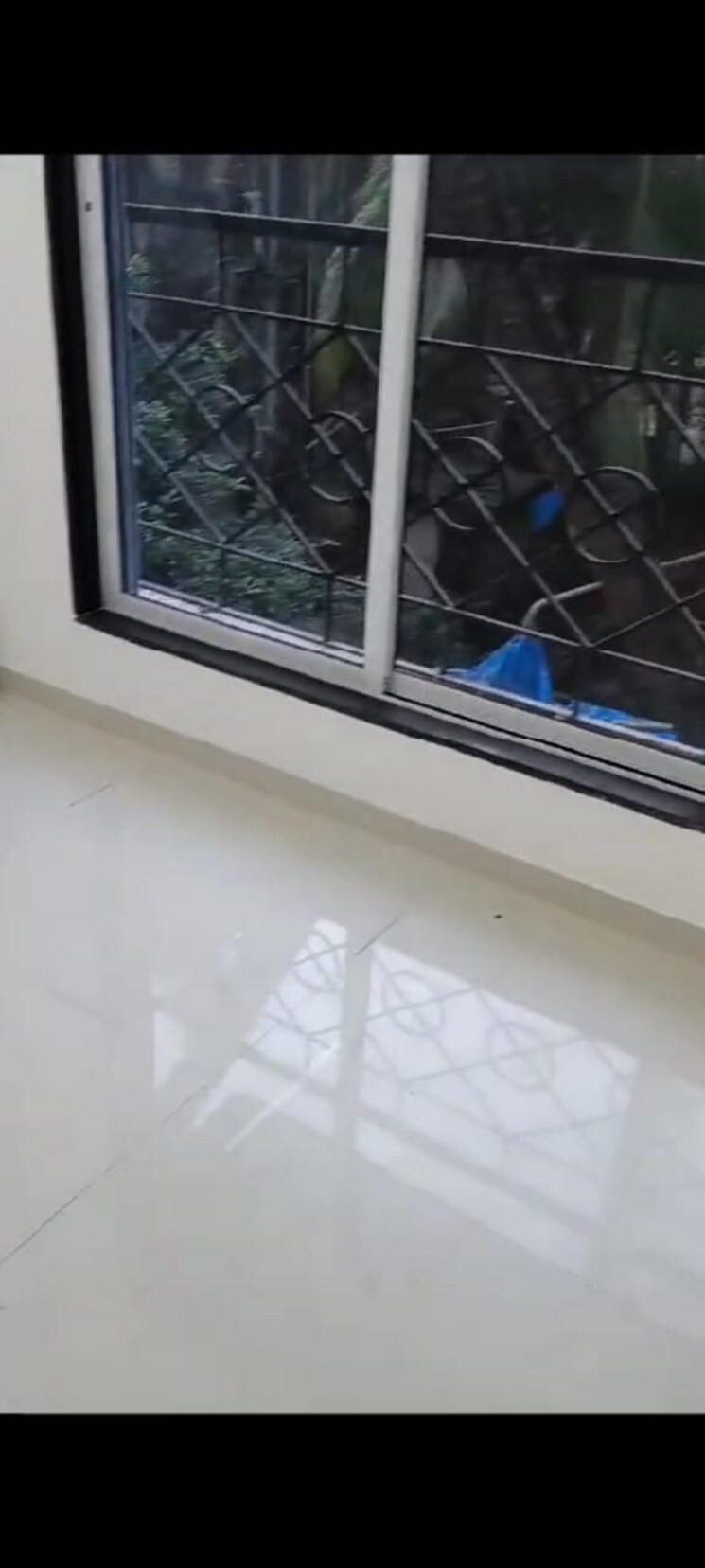 Balcony, abhiman-chs-ltd-building-no-25 1 Bedroom 400 Sq.Ft. Apartment In Goregaon West Mumbai 8239332