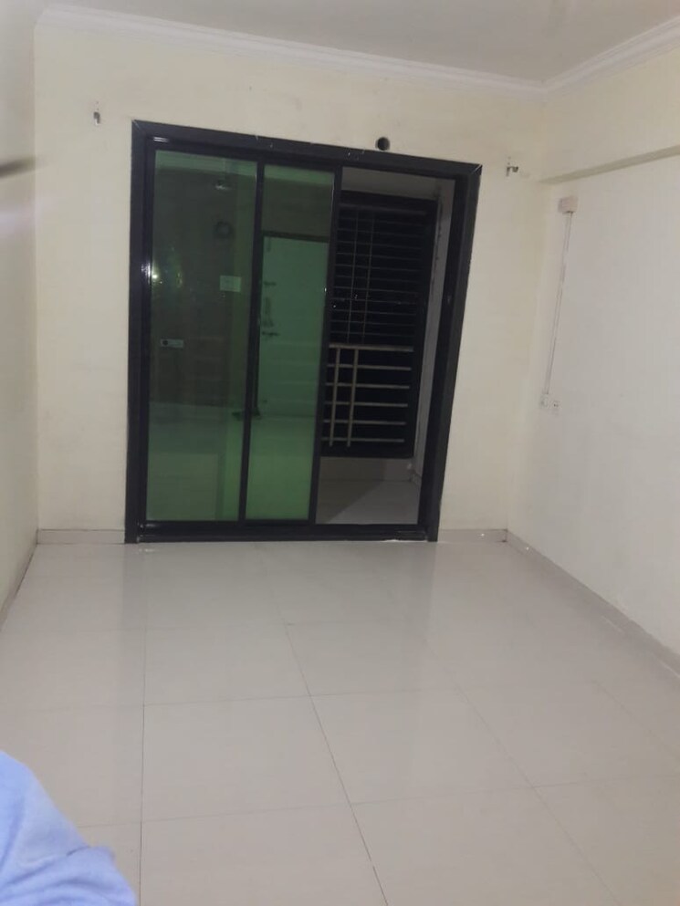 Room, shashwat-park 1 Bedroom 675 Sq.Ft. Apartment In Badlapur West Thane 8239330