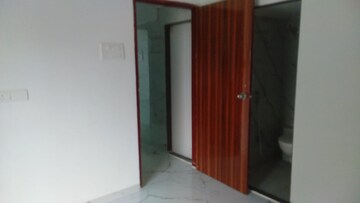 Room in 1 BHK Apartment at Shellproof Gladiolus Tower, Vasai East – for Rent