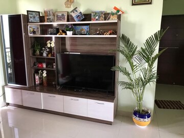 Furnished Amenities in 2 BHK Apartment at SS The Coralwood, Sector 84 – for Rent