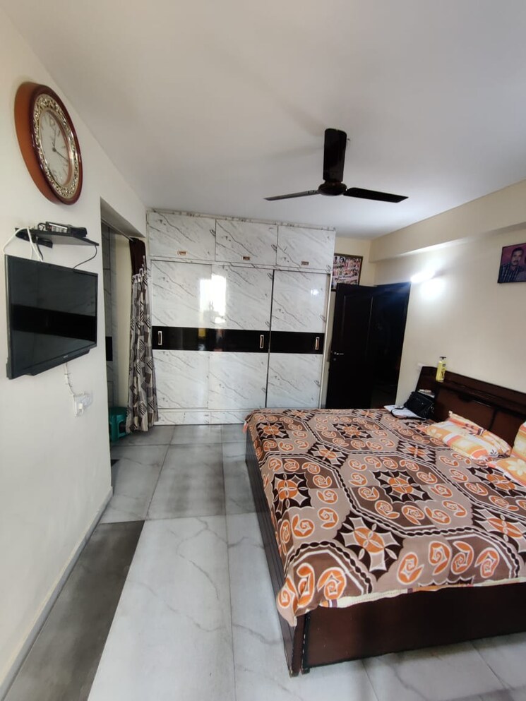 Bedroom, unitech-the-residences-gurgaon 3 Bedroom 1600 Sq.Ft. Apartment In Sector 33 Gurgaon 8239682