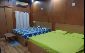 2 BHK Builder Floor For Rent in Aliganj