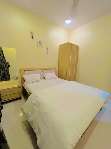 Bedroom in 3 BHK Apartment at Parshwa Girnar Tirth, Kalyan West – for Sale