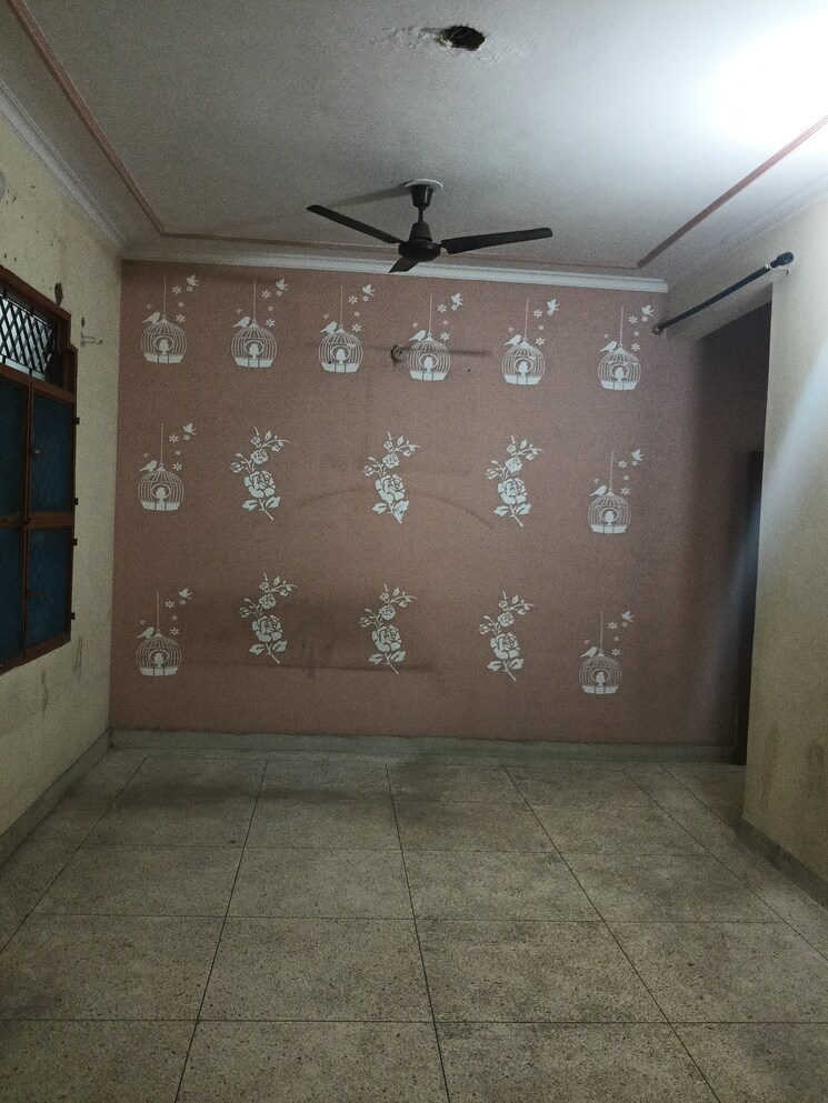 Room, shalimar-apartments-shalimar-garden 2 Bedroom 900 Sq.Ft. Builder Floor In Shalimar Garden Ghaziabad 8239744