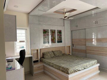 Bedroom in 3.5 BHK Apartment at Prestige High Fields, Gachibowli – for Rent
