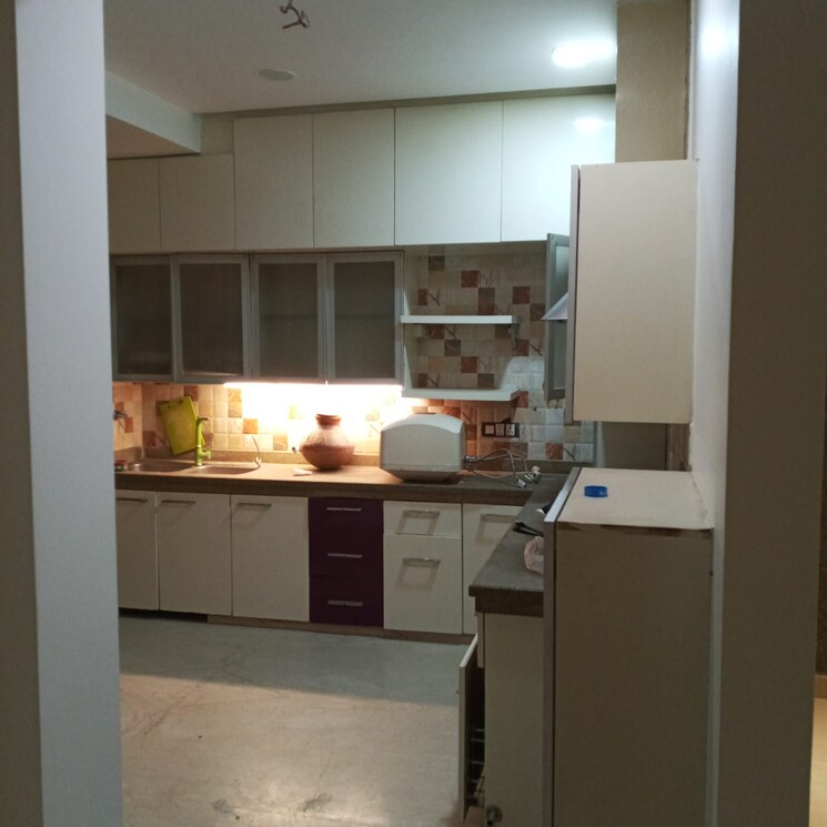 Kitchen, pitampura 3 Bedroom 1200 Sq.Ft. Apartment In Pitampura Delhi 8239818