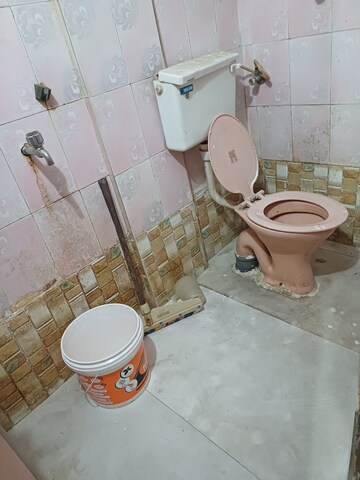 Bathroom in 1 BHK Apartment at Mahape – for Rent
