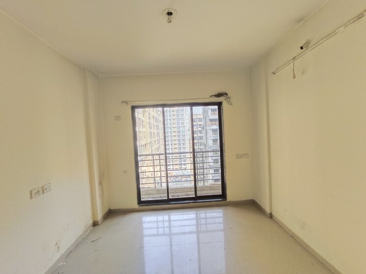 Room, virar west 1 Bedroom 450 Sq.Ft. Apartment In Virar West Palghar 8239862