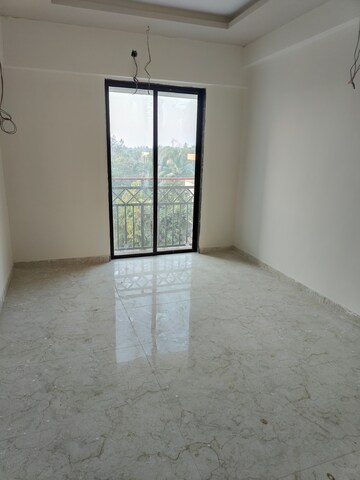 Room in 4 BHK Apartment at Vasai West – for Sale