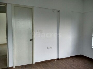 Room in 3 BHK Apartment at Pashankar Yin Yang, Kharadi – for Rent