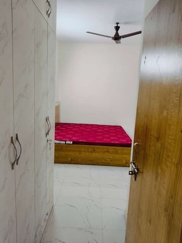 Room in 3 BHK Builder Floor at South City 2 – for Rent
