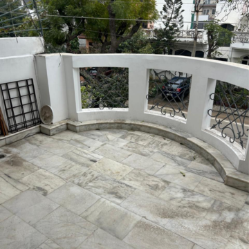 Balcony in 3.5 BHK Villa at Sector 21 – for Rent
