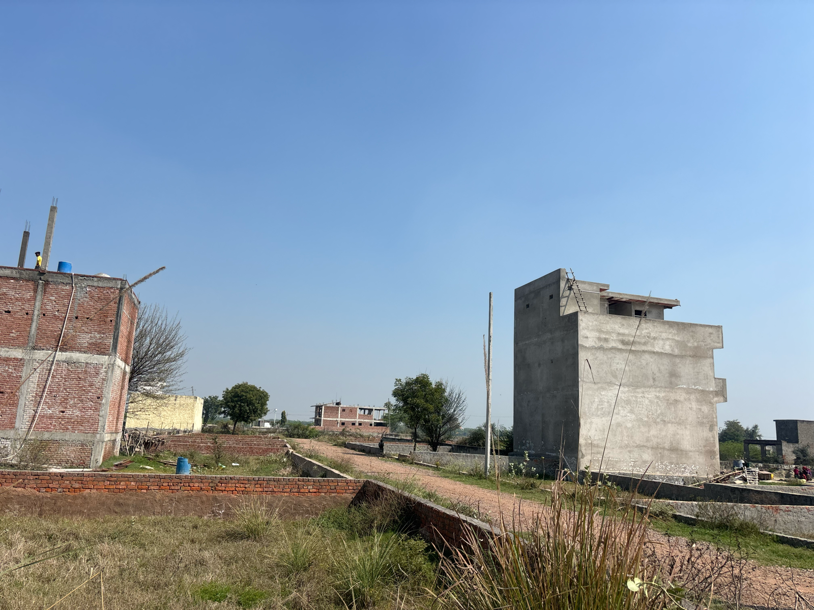 Plot For Sale in Shiksha Vihar