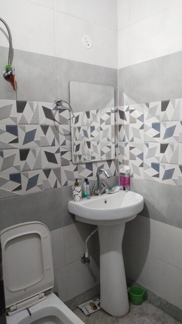 Bathroom in Studio Independent House at Sector 56 – for Rent