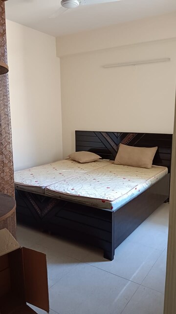 Bedroom in 1 BHK Apartment at Signature Global Synera, Sector 81 – for Rent