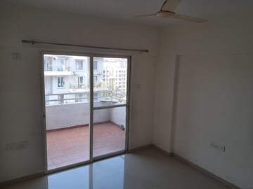 Room in 2 BHK Apartment at Sancheti Eves Garden, Mundhwa – for Rent