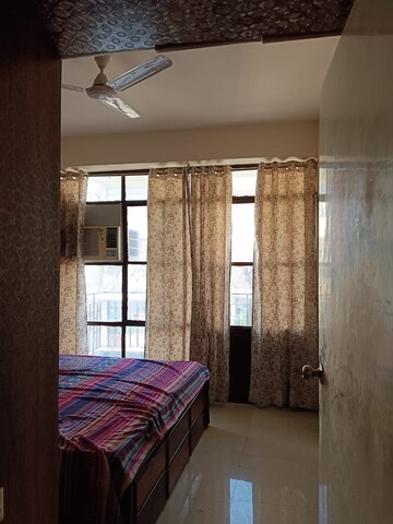 Room in 2 BHK Apartment at Signature Global Synera, Sector 81 – for Rent